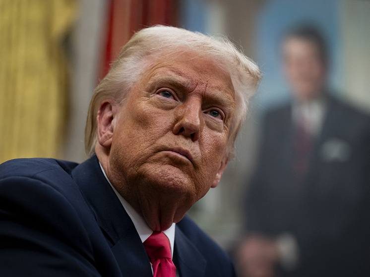 Трамп откладывает введение пошлин на многие товары из Мексики и Канады