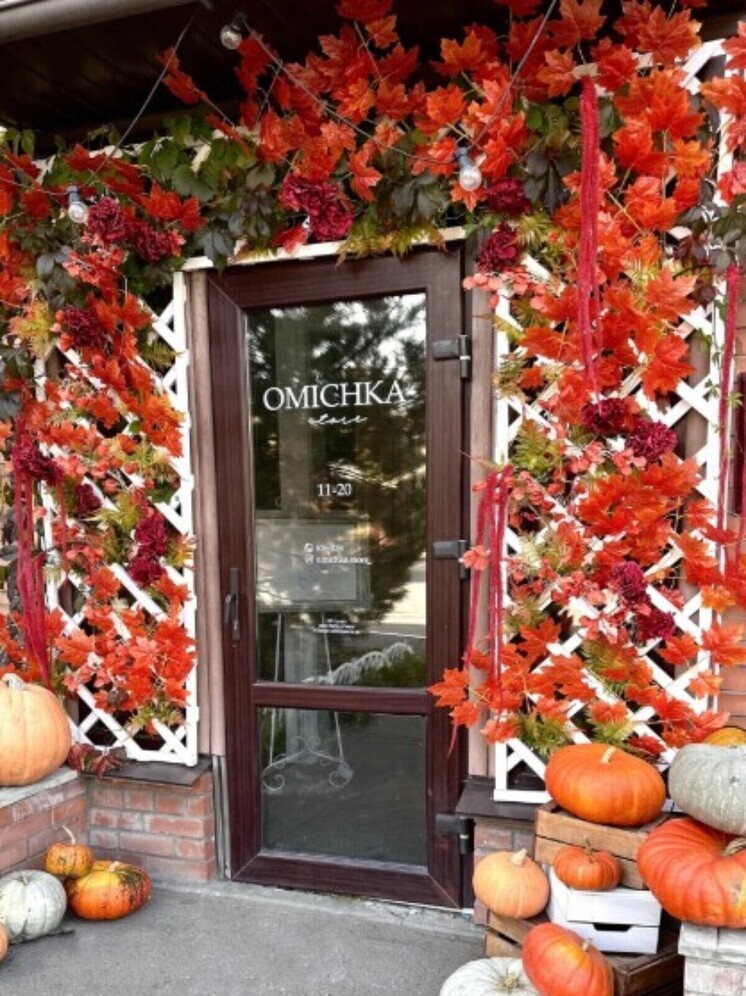 Омская блогерша выставила на продажу свой магазин Omichka store