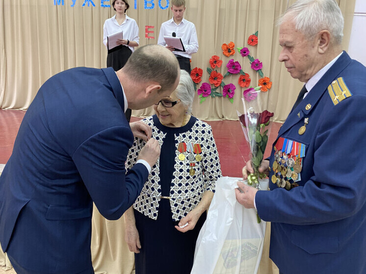 Медали в честь 80-летия Победы в Туле вручили ещё четырём ветеранам