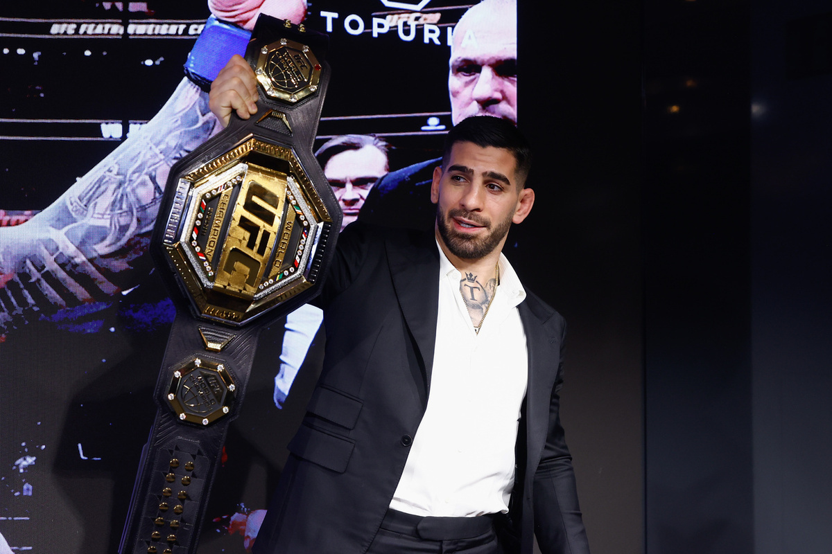 Илия Топурия заинтриговал поклонников UFC