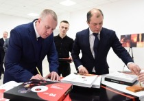 5 марта исполнилось 70 лет комбинату «Уральская Сталь»  и 80 лет городу присутствия Новотроицку