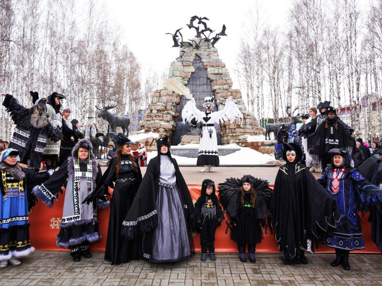 Автора лучшего костюма Вороны определят в Югре