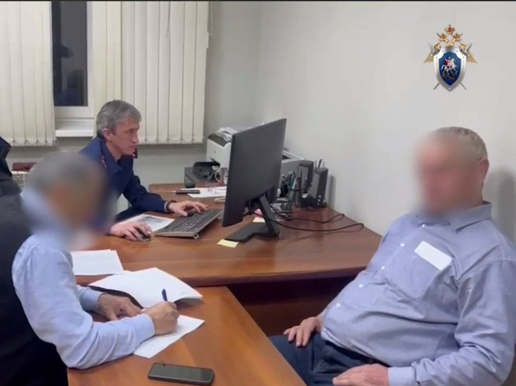 В Дагестане казначея подозревают в получении взятки