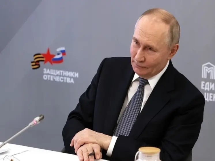 Владимиру Путину рассказали об астраханце, погибшем в зоне СВО