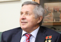 В день своего 85-летия летчик-космонавт Виктор Савиных рассказал, как в составе группы ректоров в начале 2000-х годов убеждал главу правительства Владимира Путина не топить станцию «Мир», у которой был еще не растрачен потенциал