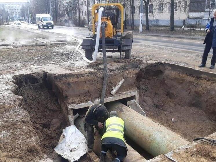Десятки домов в центре Костромы остались перед праздником без отопления и горячей воды