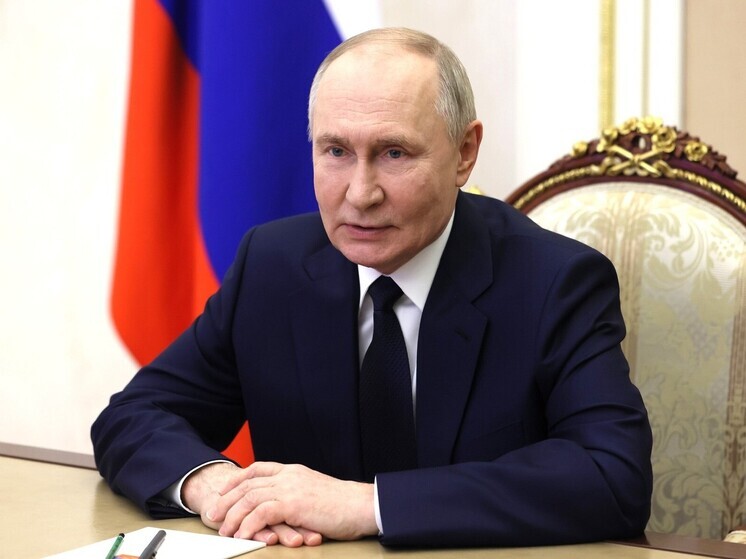 Путин намерен лично определить состав миротворцев на Украине, пишут американские СМИ