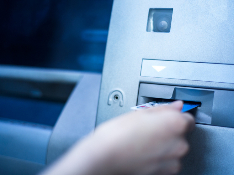 Не вздумайте запрашивать чек в банкомате: вот чем все закончиться - всех, кто снимает наличные, ждет сюрприз с 9 марта