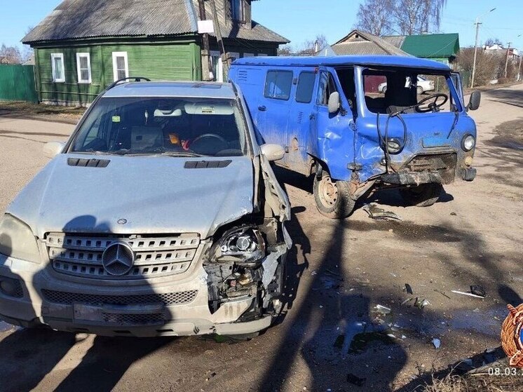 В ГАИ рассказали подробности ДТП в Тверской области, где пострадала женщина