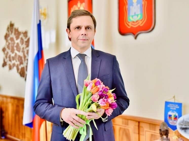 Андрей Клычков обратился с поздравлением к женщинам Орловщины