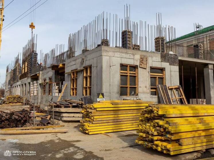 Реконструкцию учебного корпуса крымского университета завершат в 2026 году