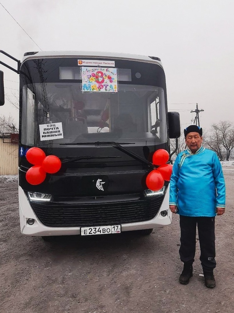 В столице Тувы 8 марта курсировал бесплатный автобус для пассажирок