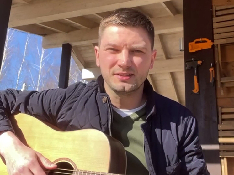 Глава Людиновского района спел песню про мамонтёнка