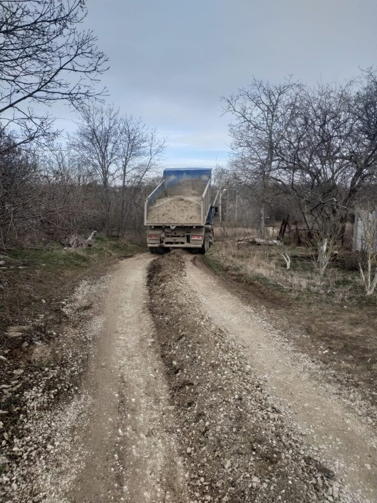В Керчи проведут грейдирование грунтовых дорог на 400 улицах