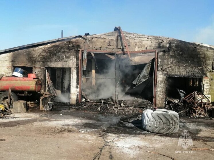 В Краснознаменском районе загорелся цех