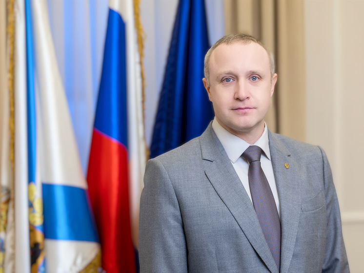 Иван Воронцов поздравил северянок с праздником