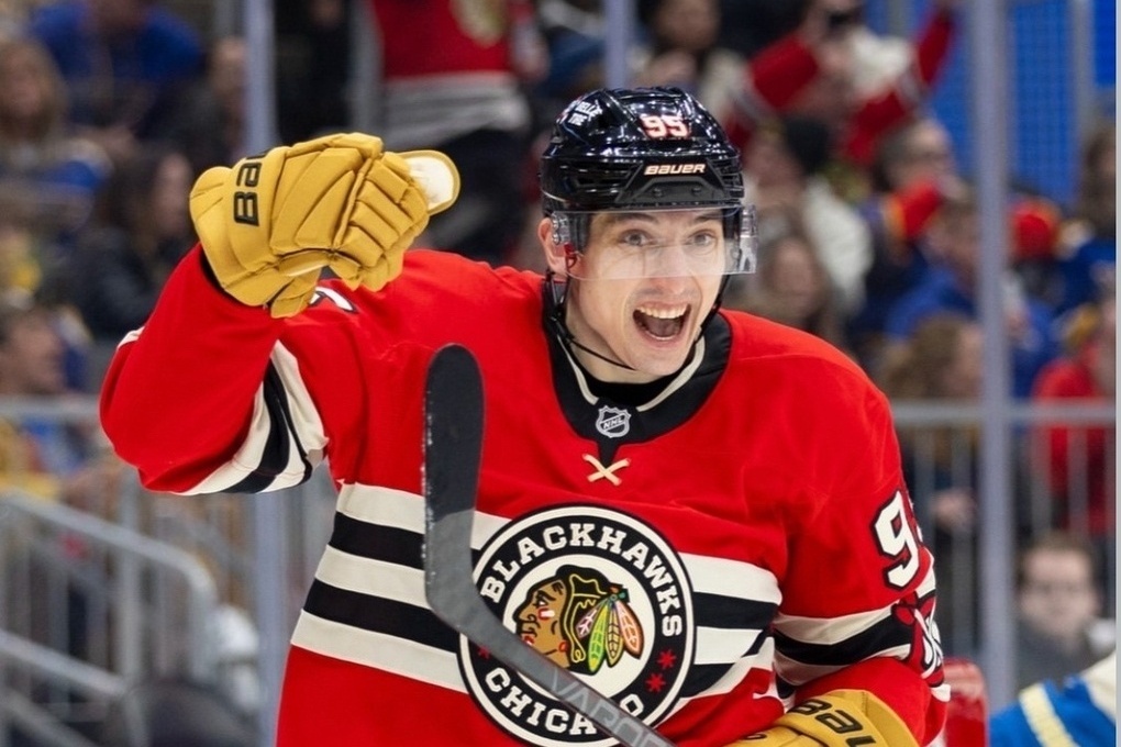 «Чикаго» проиграл «Нэшвиллу», Михеев забросил шайбу