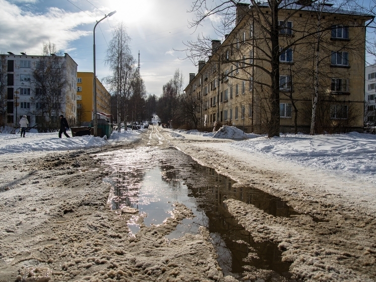 Жителям Карелии советуют быть осторожными на дорогах из-за ненастной погоды