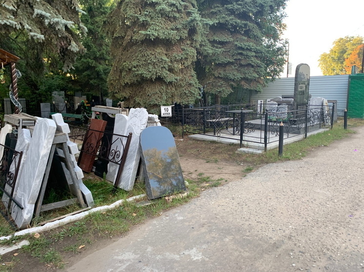 Цены на рытьё могил в Омской области резко выросли