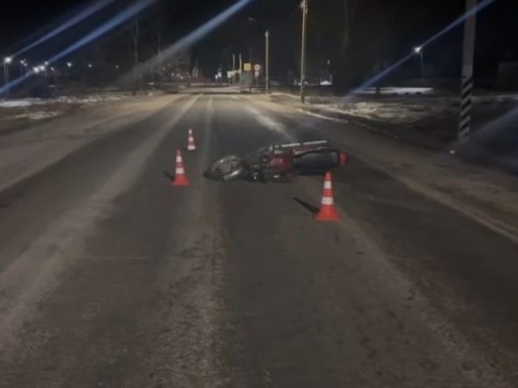 Пьяный мотоциклист опрокинулся на дороге в Нижегородской области