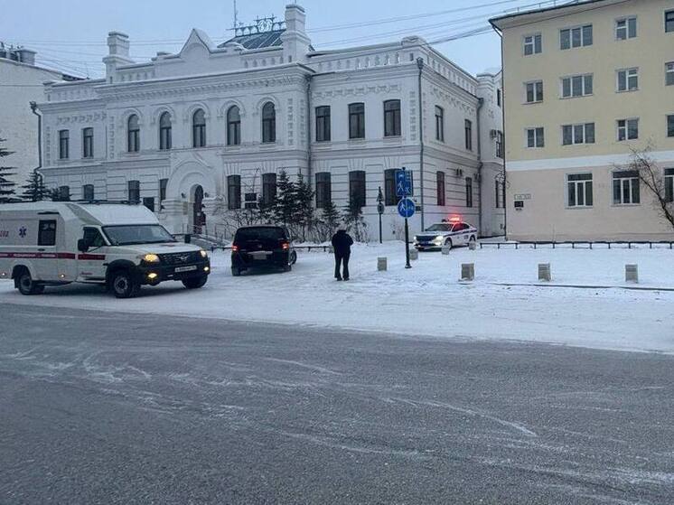 ДТП в Якутске и Жатае: пострадали пожилой мужчина и 12-летний ребенок