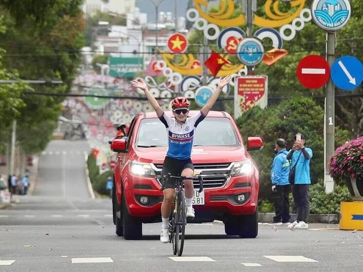 Воронежская велосипедистка победила на марафоне во Вьетнаме
