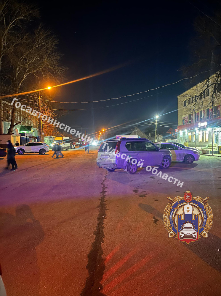 В Киреевске мужчина на "Ниссане" наехал на пенсионерку