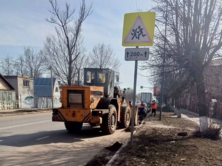 В Курской области перешли на весенне-летнее содержание дорог