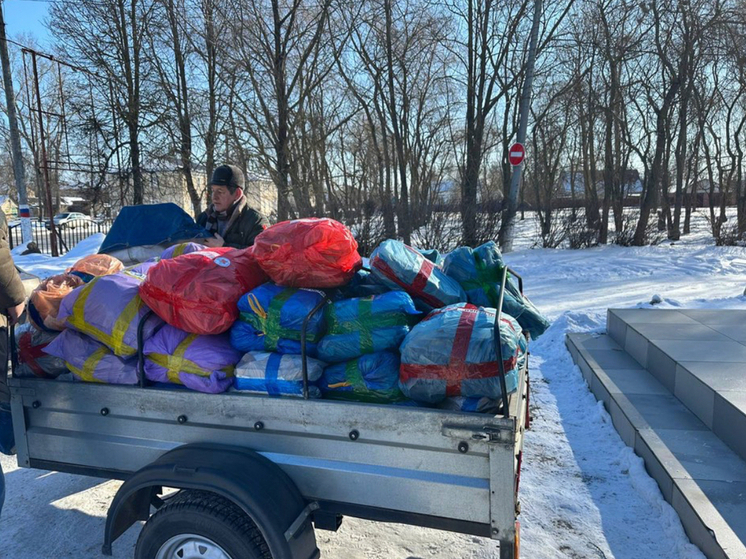 Орловские волонтеры изготовили крупную партию медпринадлежностей для курских госпиталей