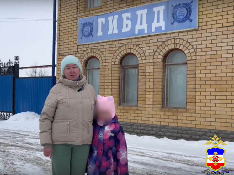 В Марий Эл инспектор ДПС оперативно довез ребенка до больницы