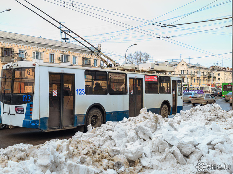 В Новокузнецке продолжается строительство контактной троллейбусной сети