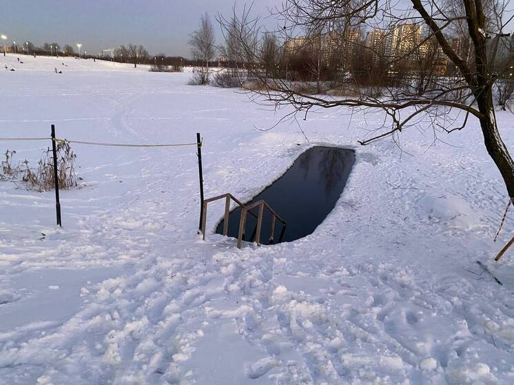 Врач Тен посоветовала петербуржцам обливаться холодной водой для продления жизни