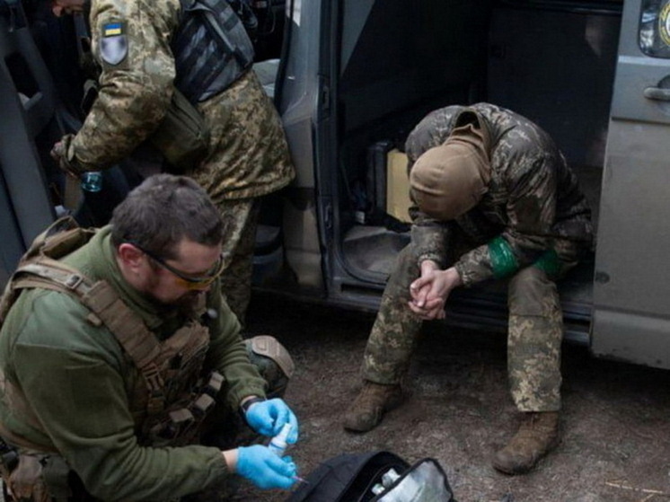 Mash: ВСУ трижды за сутки пытались сбежать из кольца окружения в курской Судже