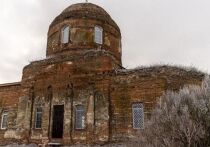 Храм стоит в селе Студенок
Много лет старинный храм в селе Студенок Ивнянского района стоял заброшенным