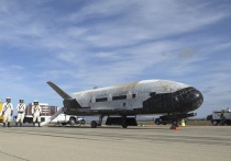 Ранним утром 7 марта 2025 года американский многоразовый орбитальный самолёт X-37B Orbital Test Vehicle совершил посадку на аэродроме базы Космических сил США Ванденберг
