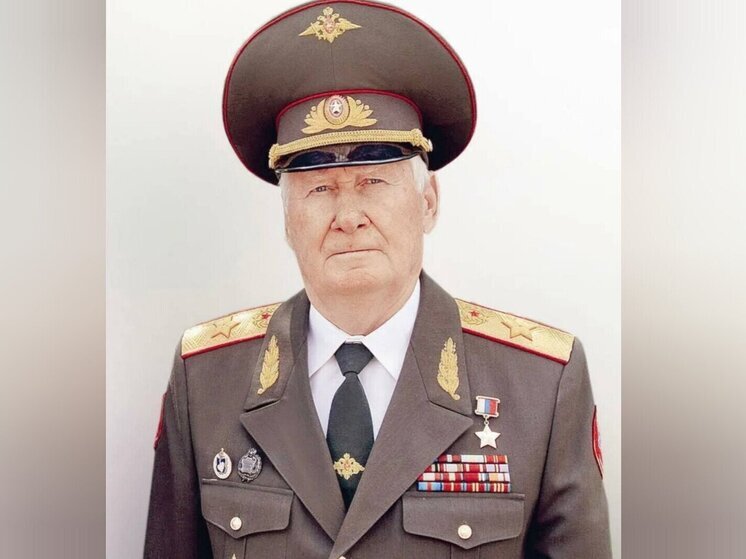 Умер Герой России Александр Баранов, командовавший группировкой войск РФ в Чечне