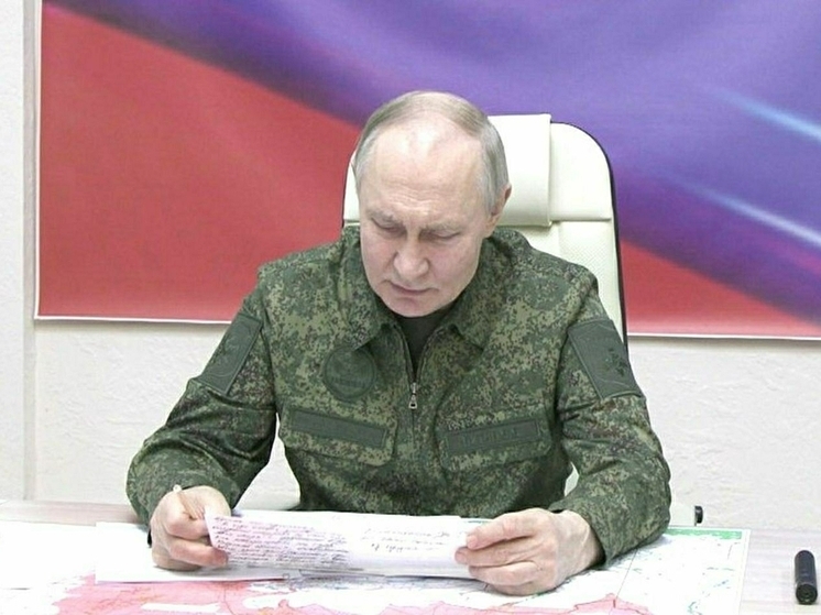 Песков: Командиры "Севера" доложили Путину о стадии завершения освобождения Курщины