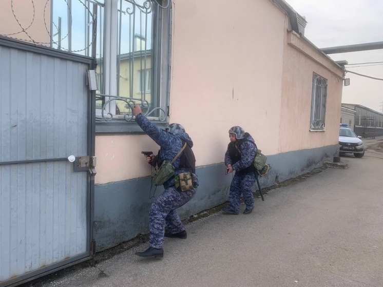 Конкурс профессионального мастерства среди росгвардейцев прошел в Пскове