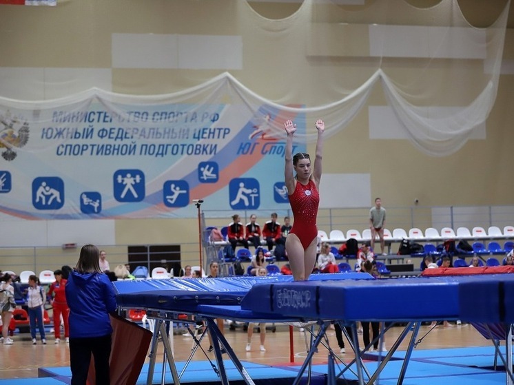 Сочи стал центром проведения Кубка России по прыжкам на батуте