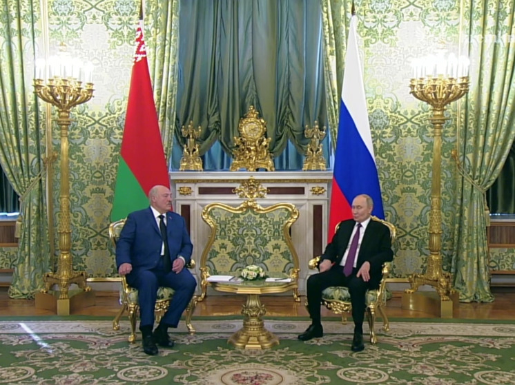Участникам переговоров Путина и Лукашенко в Кремле предложили постное меню