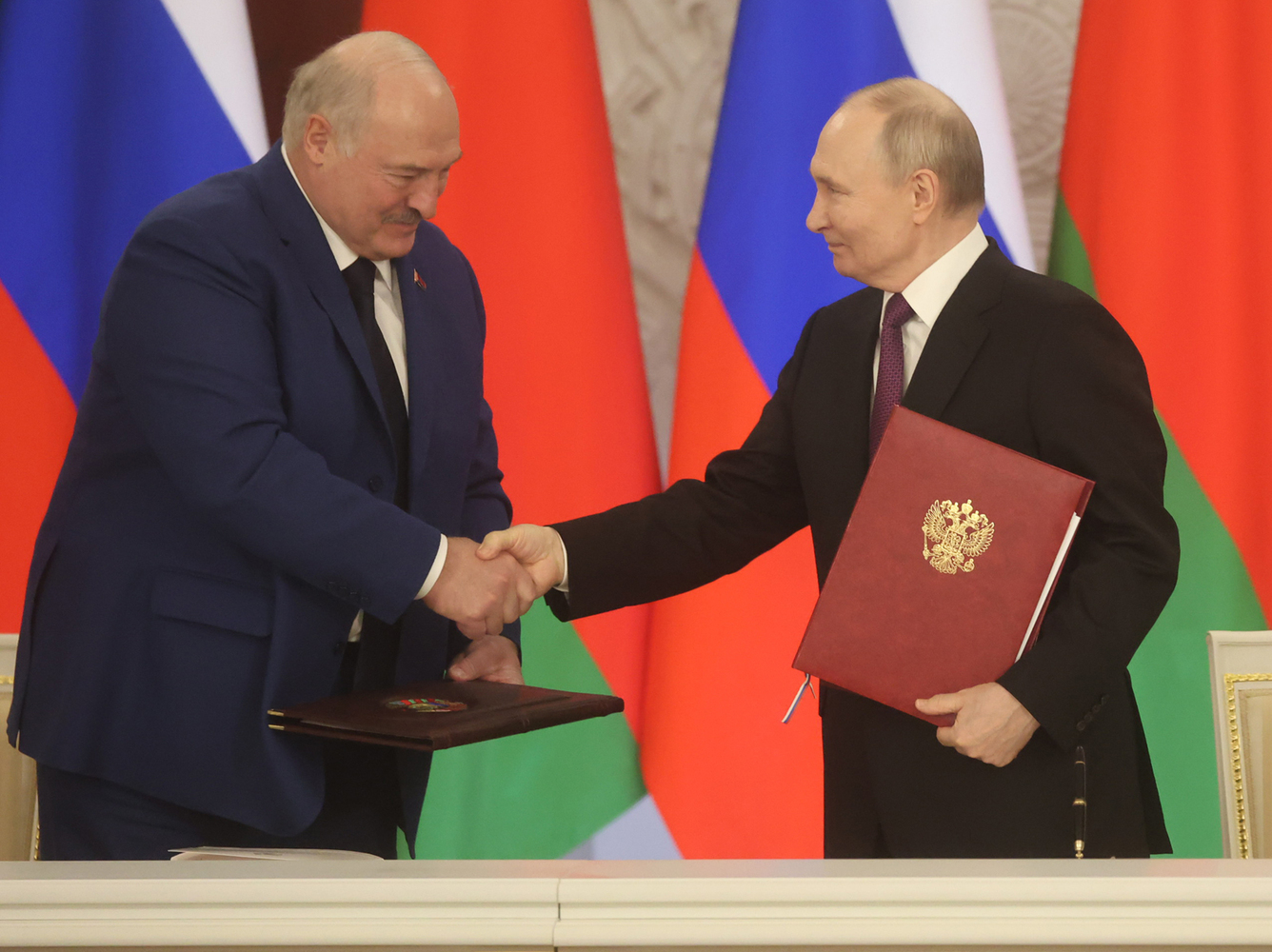 В Москве прошли российско-белорусские переговоры: лица и эмоции президентов