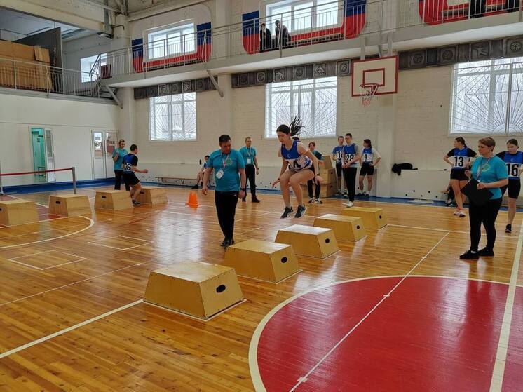 В Ревде в рамках Праздника Севера прошли соревнования по национальным видам спорта