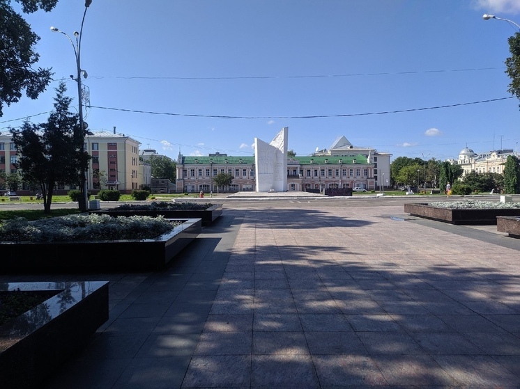 Детский парк с пешеходным фонтаном оборудуют на площади Революции в Вологде
