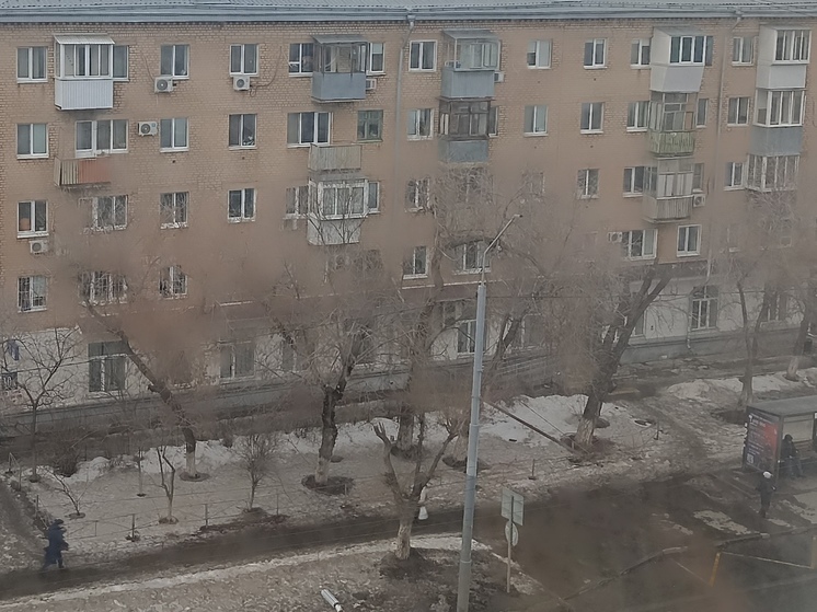 В Оренбурге женщина попала под пассажирский автобус