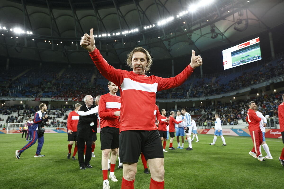 Мостовой: «На матч с Гренадой могли и меня бы вызвать, я тоже забил бы»