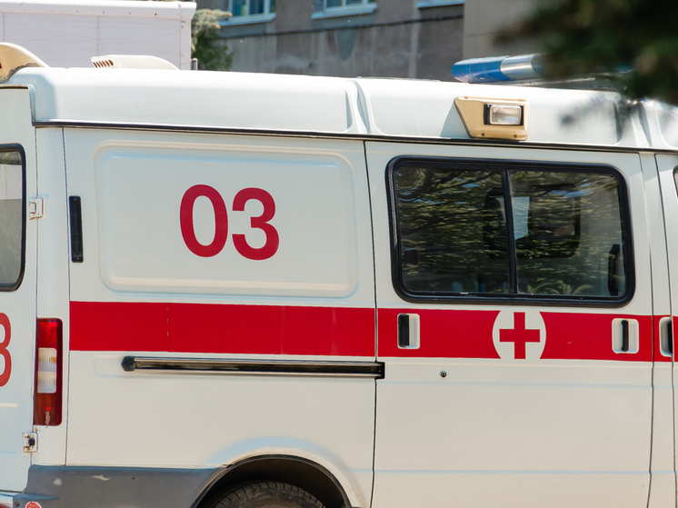 Час находился в ледяной воде: подробности спасения рыбака в Рязанской области