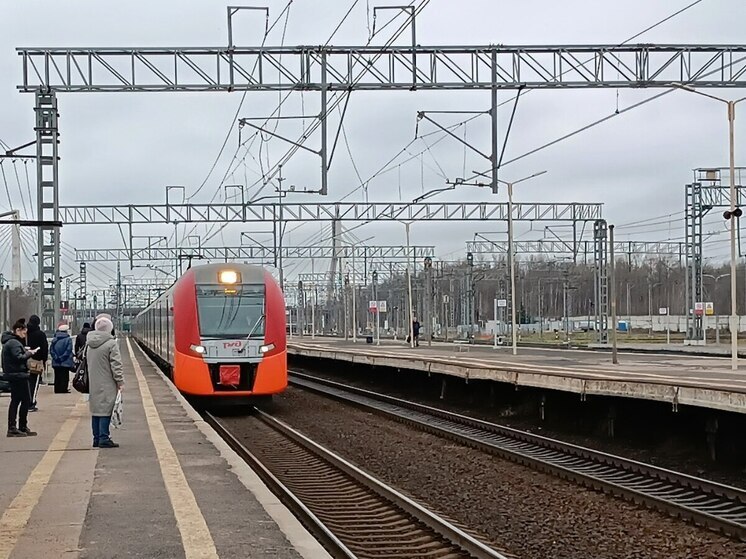 Непогода задержала «Ласточку» из Великого Новгорода на три часа