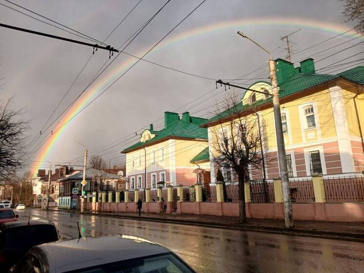 И все-таки весна: в Костроме видели радугу