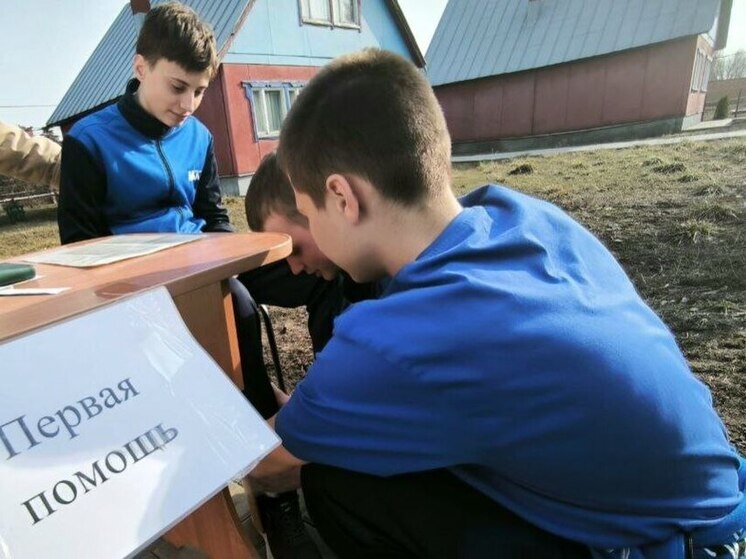 Тамбовские кадеты и сотрудники СКР участвовали в «Зарнице»