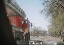 В селе Красный Яр Астраханской области вспыхнул пожар в хозяйственной постройке, расположенной на улице Молодой Гвардии